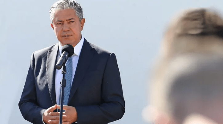 Basta de ñoquis: Figueroa despide a empleados estatales que faltan sin&nbsp;justificación