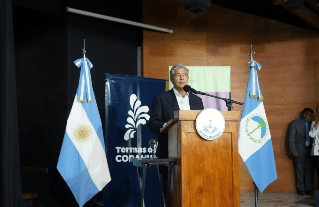 «Chau Derroche»: Rolo Figueroa lanzó un programa que busca promover el uso eficiente del&nbsp;agua