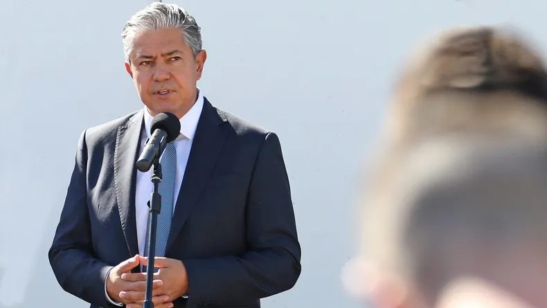 El modelo neuquino demuestra lo que significa un Estado Presente: Figueroa invierte más de 20.000 millones de pesos en becas Gregorio&nbsp;Álvarez