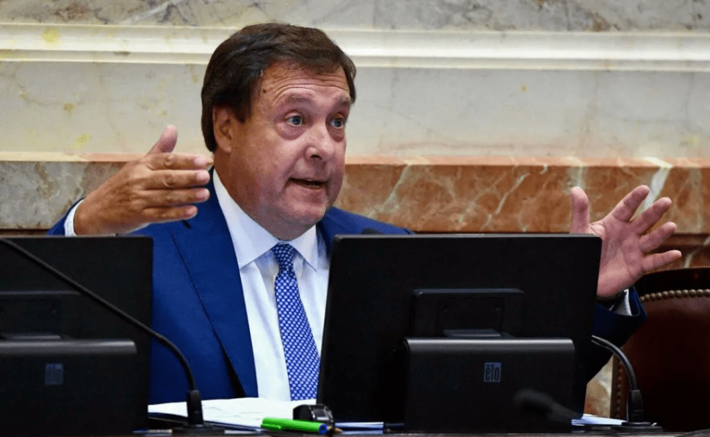 Rio Negro le hace frente al ajuste nacional: Alberto Weretilneck anunció nuevas obras en Salud para la&nbsp;provincia