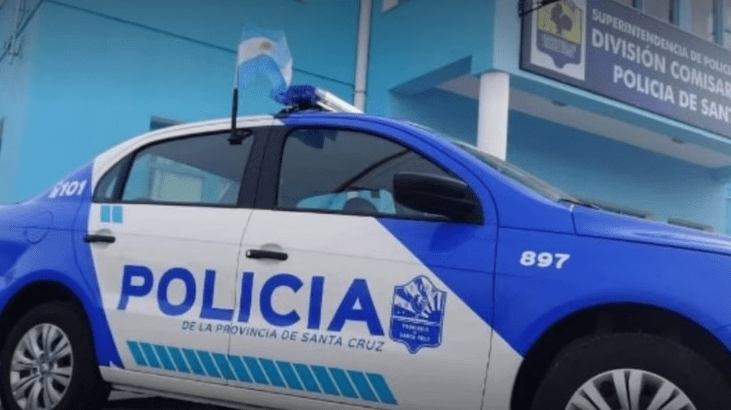 Manejaba alcoholizado y chocó contra un auto&nbsp;estacionado