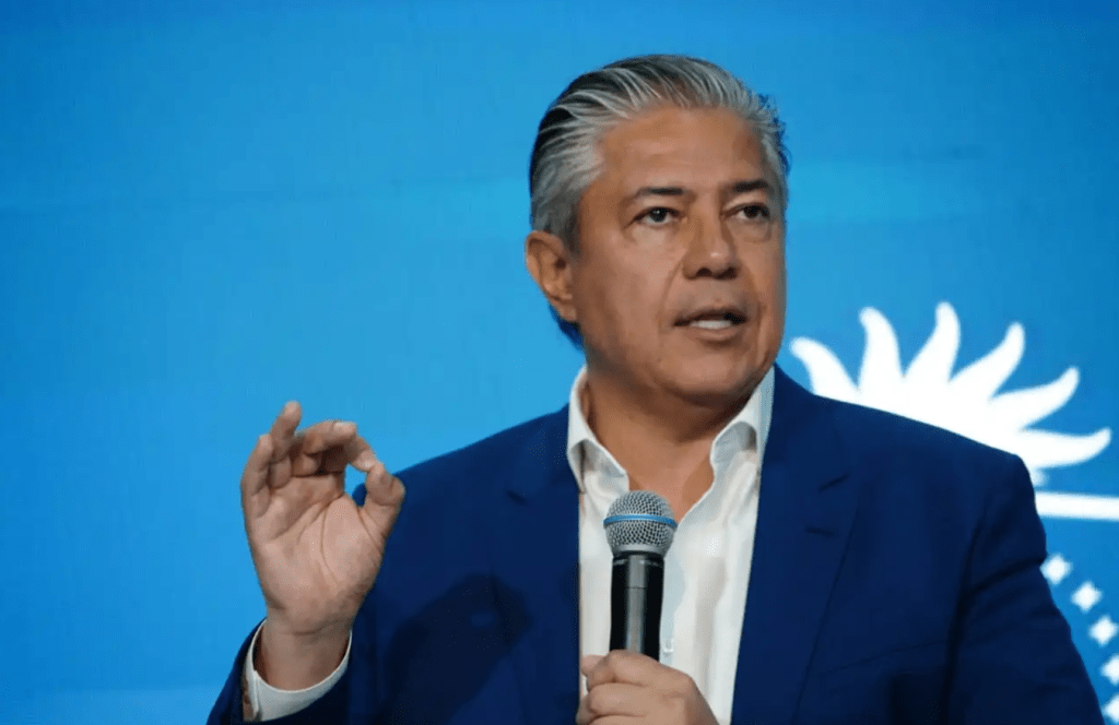 Figueroa llamó a los neuquinos a acercarse a las urnas este domingo a votar por La Neuquinidad: “Nuestros representantes deben defender a la provincia en el Congreso sin depender del&nbsp;centralismo”