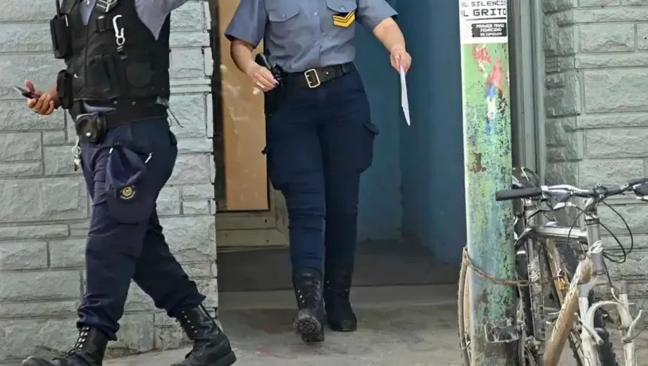 Imputan a un hombre en Río Negro por herir con una botella a un&nbsp;policía