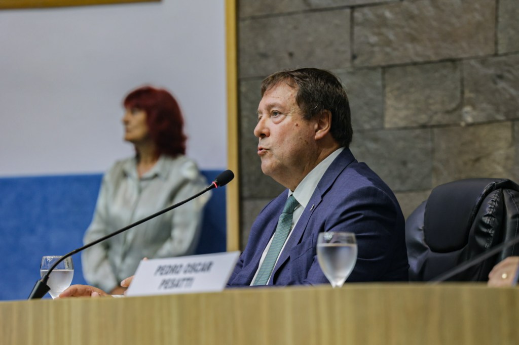 Weretilneck: “Tenemos el cuarto mejor salario docente del&nbsp;país”