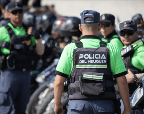 Neuquén invertirá casi $3 mil millones en Taser y equipamiento para la&nbsp;Policía