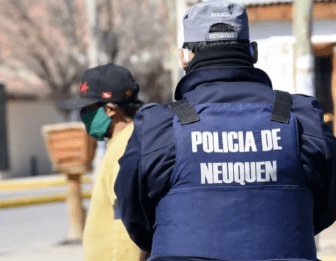 Tres demorados tras allanamientos en&nbsp;Neuquén