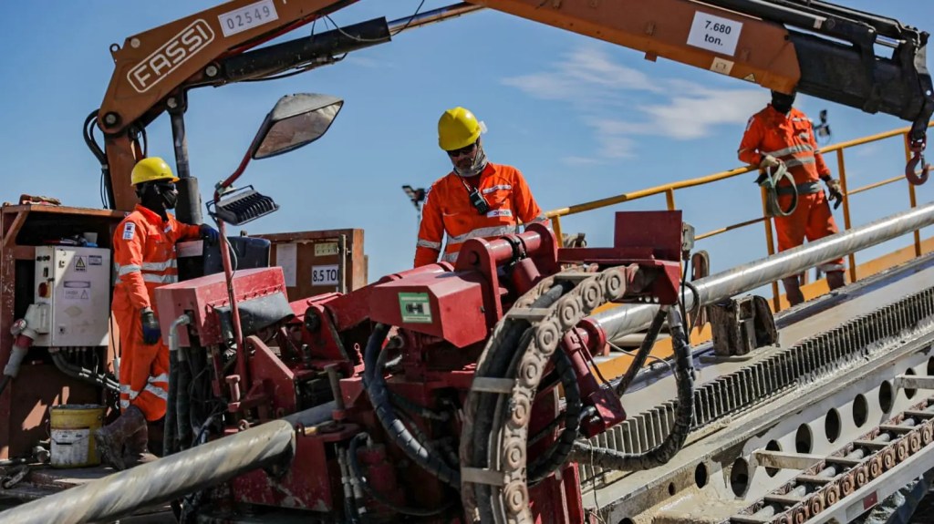 Neuquén y Río Negro, entre las pocas provincias que generan empleo en un país en&nbsp;retroceso