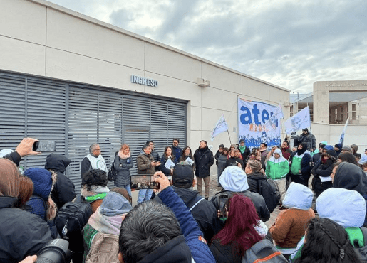 Gremios de Neuquén convocan a un paro y marcha contra el proyecto de&nbsp;GNL