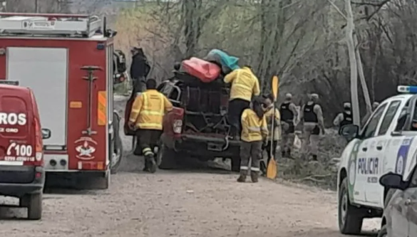 Pesar en Fernández Oro: hallaron sin vida al nene que cayó a un desagüe junto a sus padres