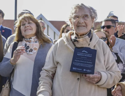 Una vecina de Ingeniero Jacobacci cumplió 99 años y comparte fecha de nacimiento con Mirtha Legrand